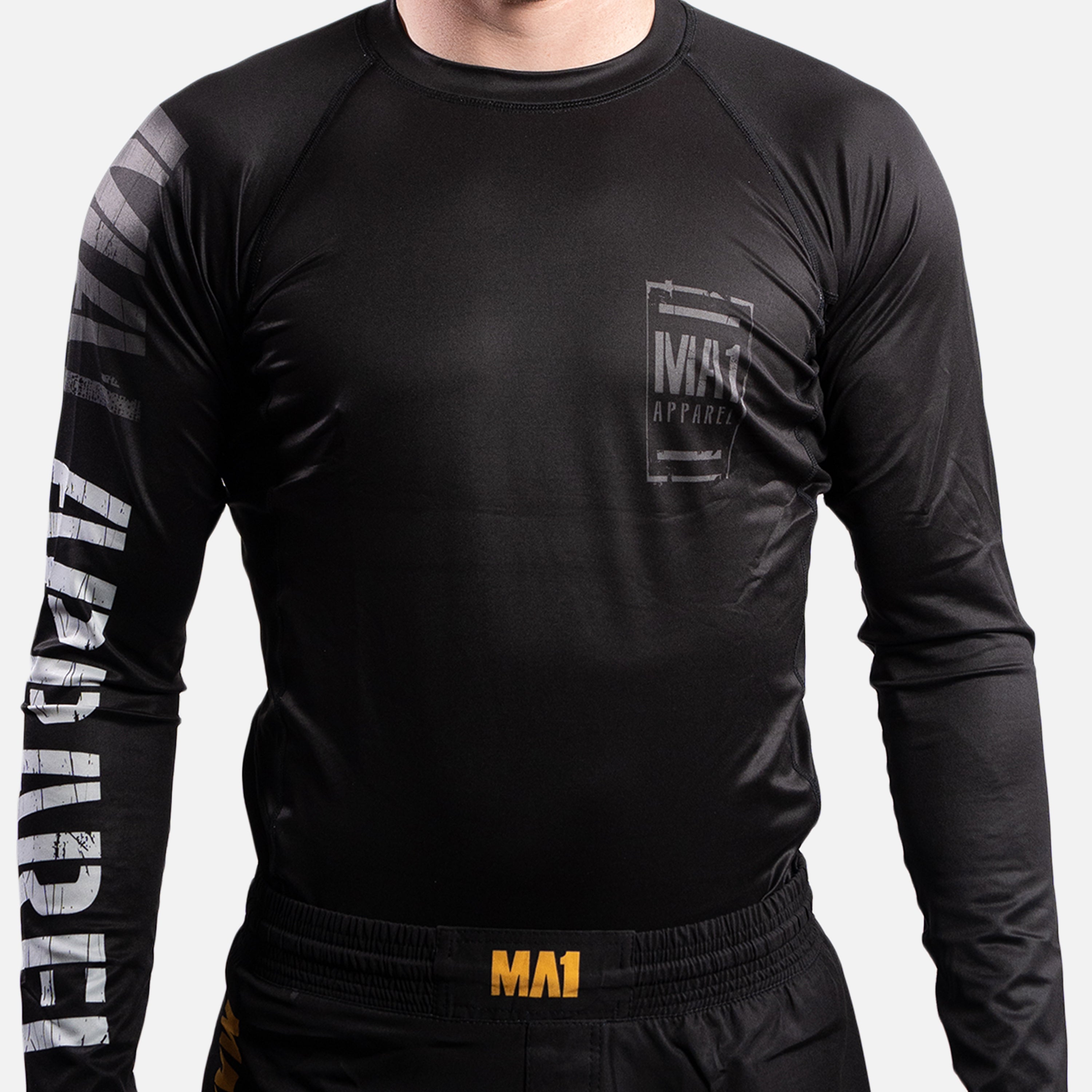 MA1 Long Sleeve Rash Guard - Gradient Black